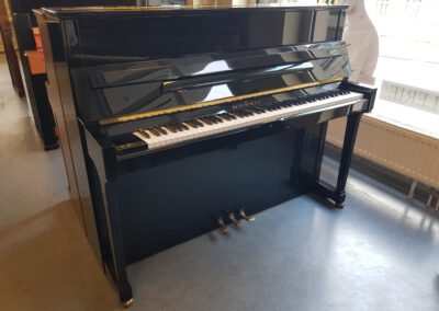 Schimmel Klavier 120cm