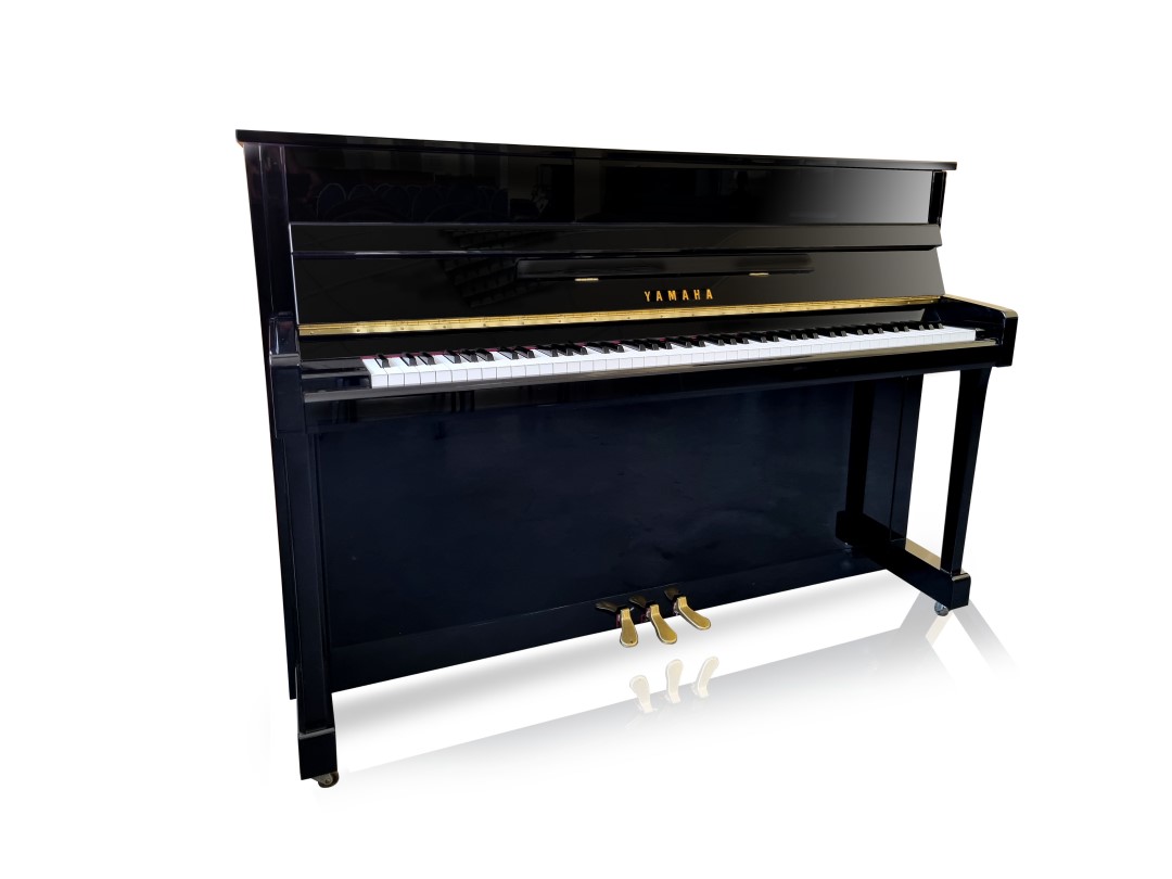 Klavier Yamaha B2 2020